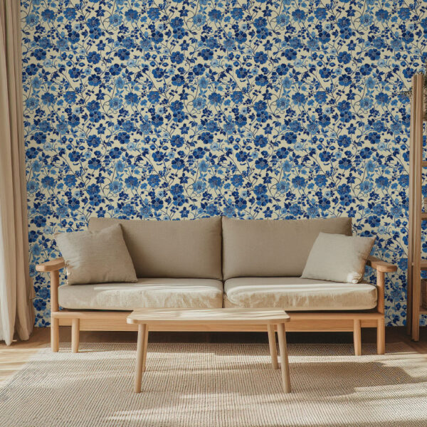 Elegant Blue Floral Patterned Wallpaper